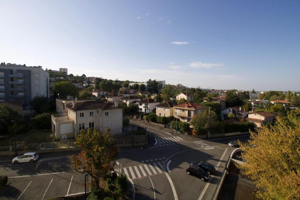 Ferienwohnung *Grand T3*Lumineux*Vue*Parking* Toulouse Exterior foto